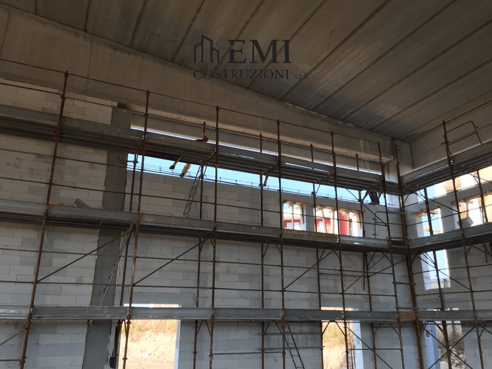 Struttura interna di una palestra realizzata da EMI Costruzioni S.r.l.